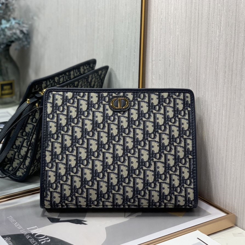 D*or clutch bags